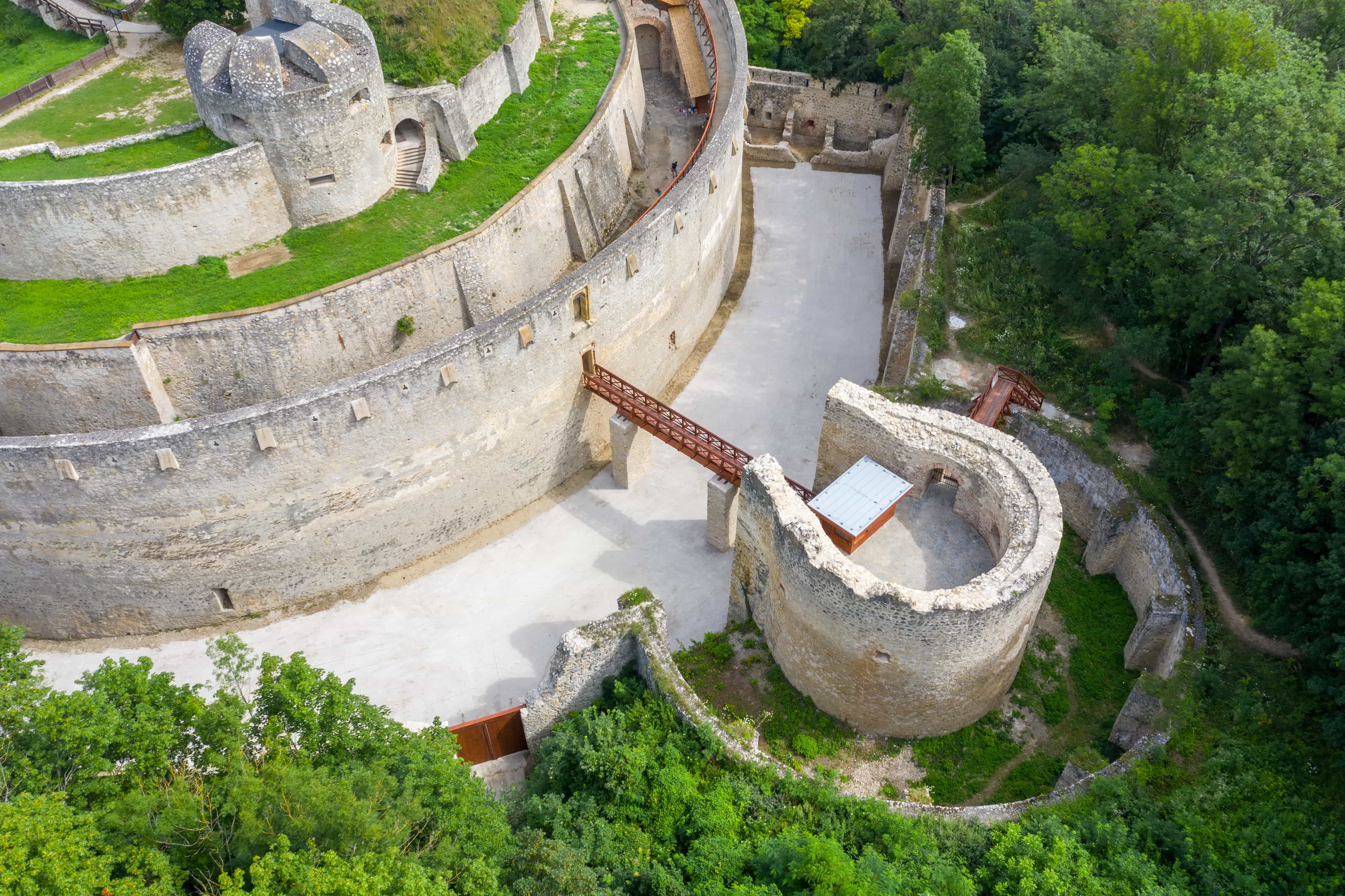 Južné opevnenie - Trenčiansky hrad