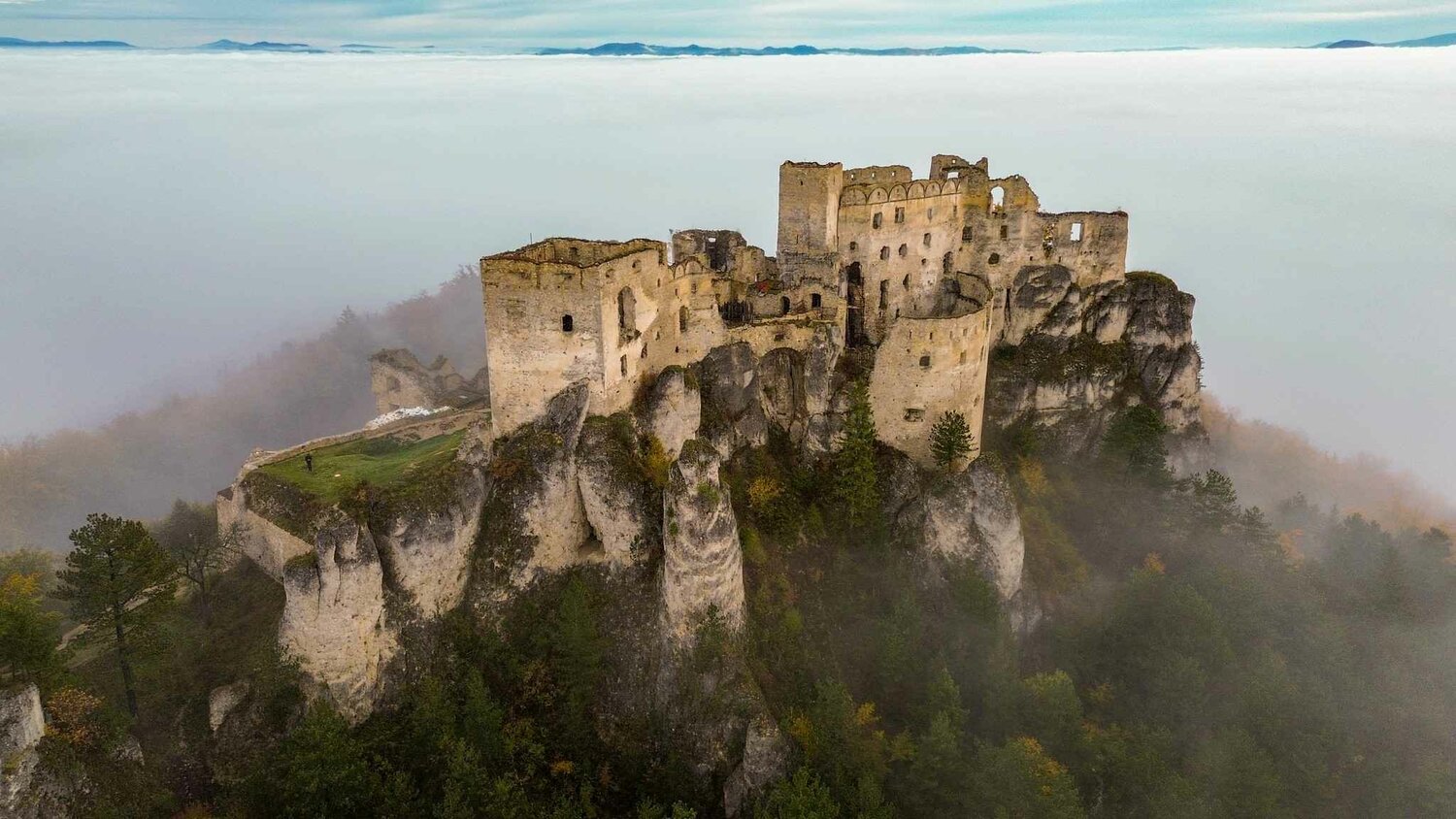 Hrad Lietava: Zdroj FB: Hrad Lietava – Lietava Castle