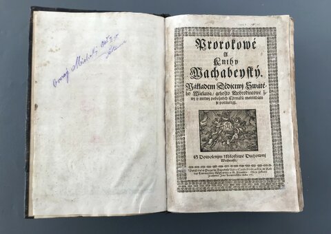 Zreštaurovanie historických tlačí. Zreštaurovanie historických tlačí.