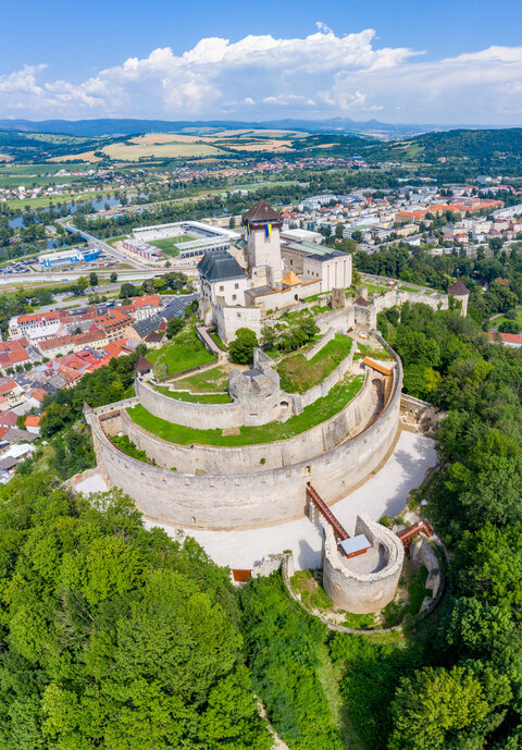 Projekt "Multimediálna miestnosť na Trenčianskom hrade" 