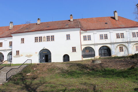 Oznam: Zatvorenie Draškovičovho kaštieľa v Čachticiach