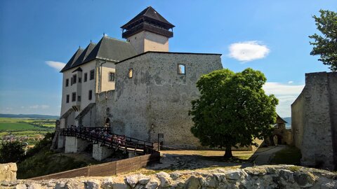 Otvorenie Trenčianskeho hradu a ostatných pobočiek Trenčianskeho múzea
