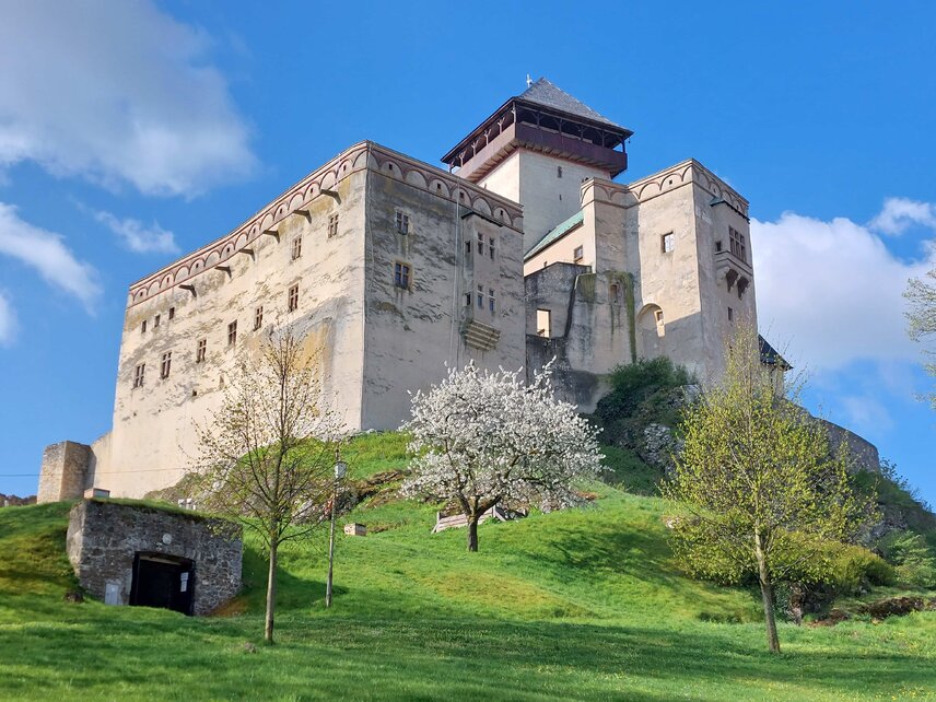 Aktuálne otváracie hodiny Trenčianskeho hradu