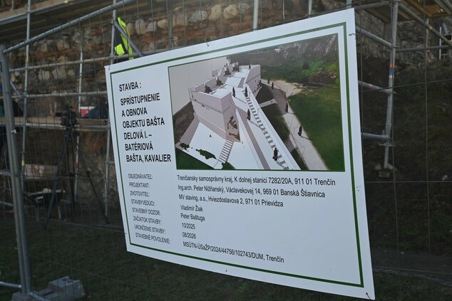 TSK_Kavalier_5 Kavalier trenčianskeho hradu sa z ruiny premení na opäť funkčný objekt - TSK_Kavalier_5