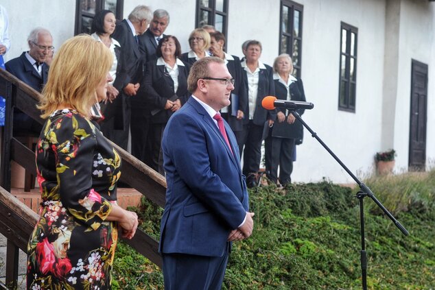 Krajskí poslanci sa stretli v uhrovci pri príležitosti 100. výročia narodenia a. dubčeka - DSC_0903-02