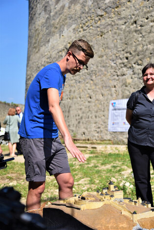 Rekonštrukcia južného opevnenia je oficiálne spustená - TREBUCHET_foto (11)