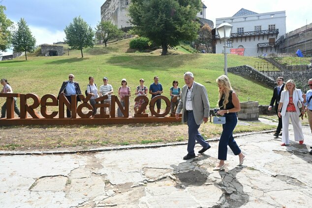Ronald weiser sa po rokoch opäť vrátil na trenčiansky hrad - 21_8_2026_Weiser_TN Hrad_7