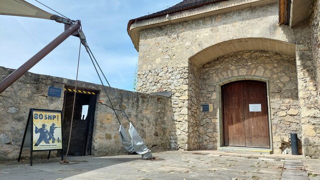 Trenčianske múzeum v trenčíne si pripomína 80. výročie snp - 456487431_1025664419562954_6873688666467746464_n