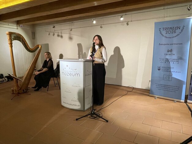 Trenčín 2026: vernisáž výstav súčasného umenia - IMG_5530