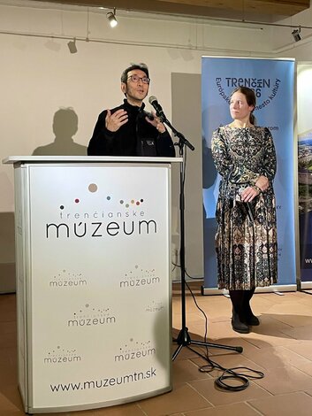 Trenčín 2026: vernisáž výstav súčasného umenia - IMG_5600