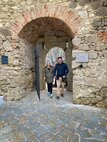 Brána na južnom opevnení privítala historicky prvých návštevníkov - prvi navstevnici1